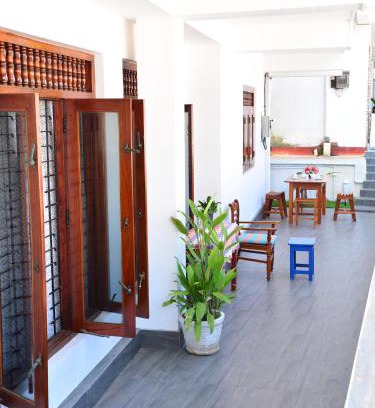 Hikkaduwa Maison | Happy Tuna Guesthouse