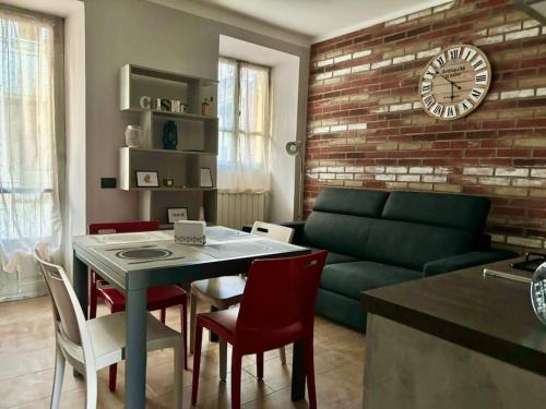 Rivarolo Canavese Appartement | HappyHome Rivarolo 6 posti letto