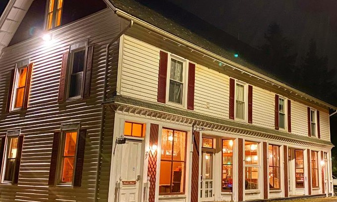 Jonesport Appartement | Harbor House Hotel by Umaniii in Jonesport Maine