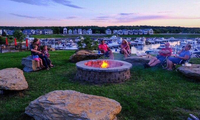Ottawa Maison | Harbor Master Villa #230