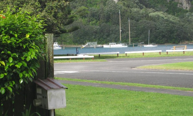 Whangamata Appartement | Harbour Inn