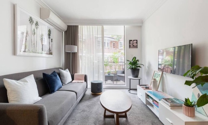 Elizabeth Bay Appartement | Harbourside Style, 2 Bed, A/C, Pool -Elizabeth Bay