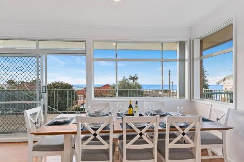 Shellharbour Maison | Harbourview Escape - Serene Shellharbour Family Stay