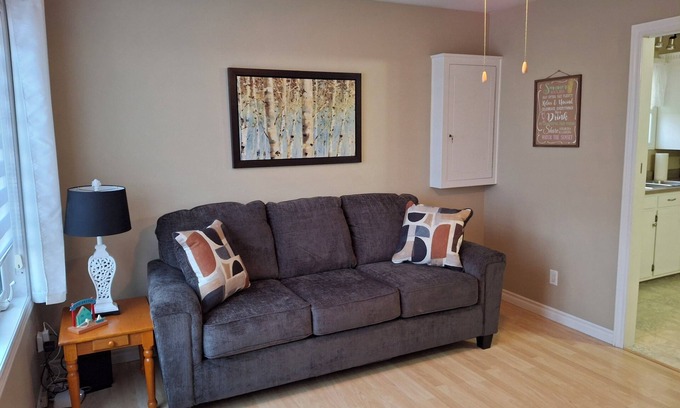 Arichat Appartement | Harbourview Suite - A cool little suite for 2