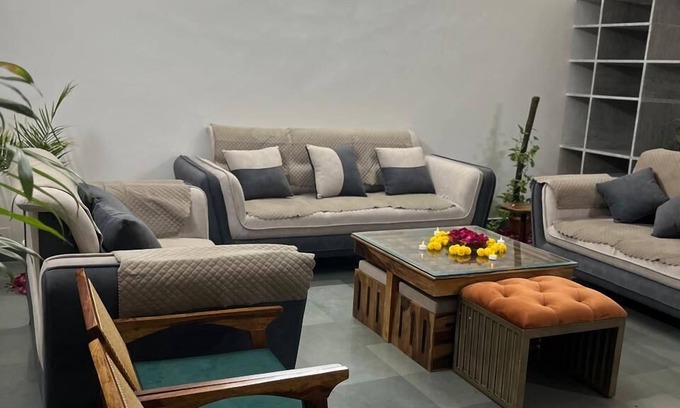 Civil Lines Maison | Harisadan Homestay