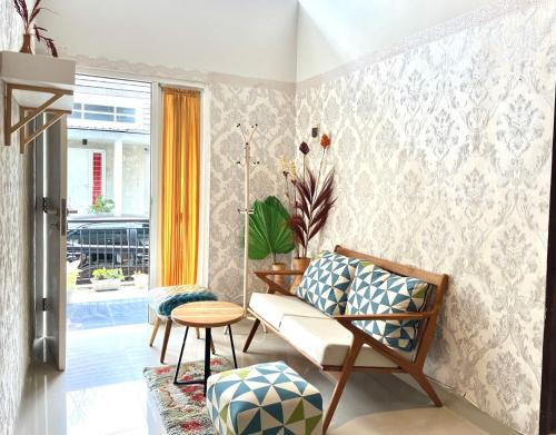 Kasihan Maison | Harmony Guest House 2 Bedroom UMY - Kasihan