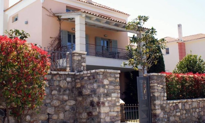 Longos Appartement | Harmony Hotel Apartments - Maisonnette DANAE 78m² 2-8 Personnes Wifi Gratuit