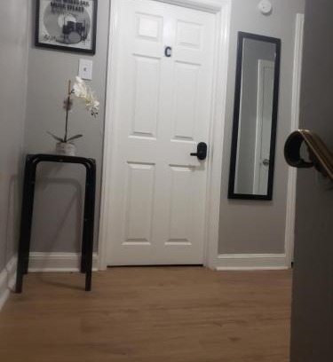 Collingdale Maison | Harmony Room with private bathroom by the Airport