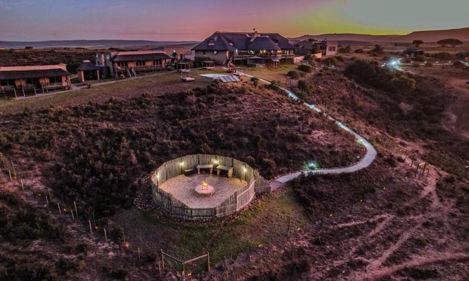 Brandwag Cabine | Hartenbos Private Game Lodge