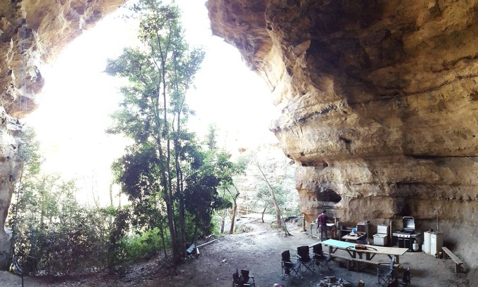 Bell Cabine | Hatter's Hideout Cave & Lodge, Breathtaking Sunrise, Sunset Views