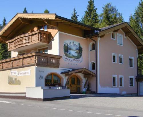 Leutasch Appartement | Haus am Waldrand