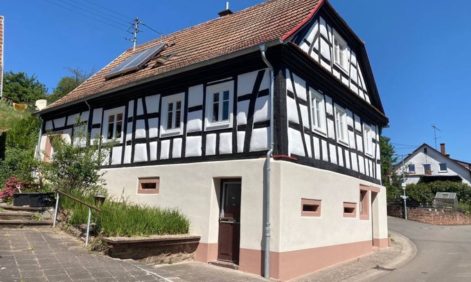 Erlenbach bei Dahn Maison | Haus der Behaglichkeit - vacation home, shower, WC, 2 bedrooms
