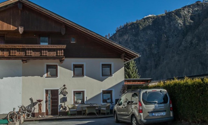 Runhof Maison | Haus Heimat & Appartement