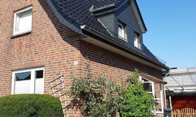 Russee - Hammer Appartement | Haus Ihlkatenweg - House Ihlkatenweg, shower, WC, 2 bedrooms