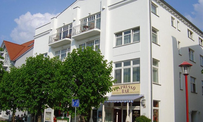Binz Appartement | Haus Jahreszeiten by Rujana
