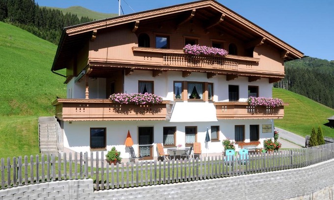 Vorderlanersbach Appartement | Haus Leonhard