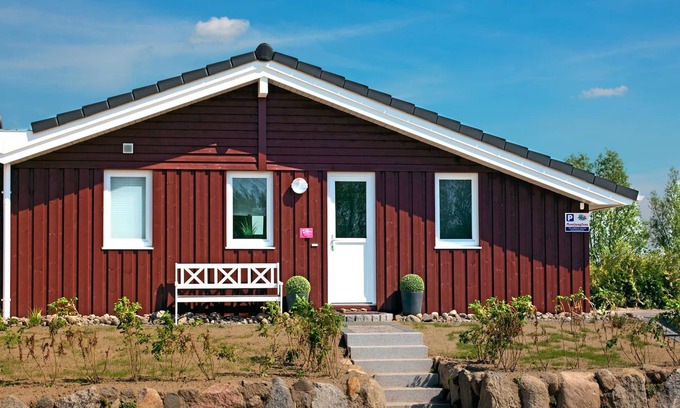 Insel Poel Maison | Haus Meerjungfrau - In a quiet location, directly on the Salzhaff with a view of the water!