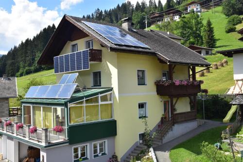 Liesing Appartement | Haus Mortna