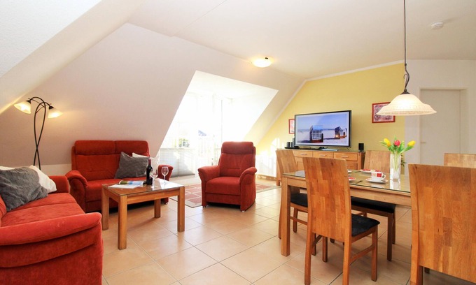 Ostseebad Kuhlungsborn Appartement | Haus Olymp WE 28: spacious and modern 3-room apartment close to the beach