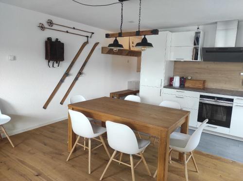 Davos-Platz Appartement | Haus Rhätikon 1. OG, links