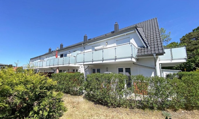 Thiessow Appartement | Haus Sanddorn - Ferienwohnung 7 mit Südbalkon