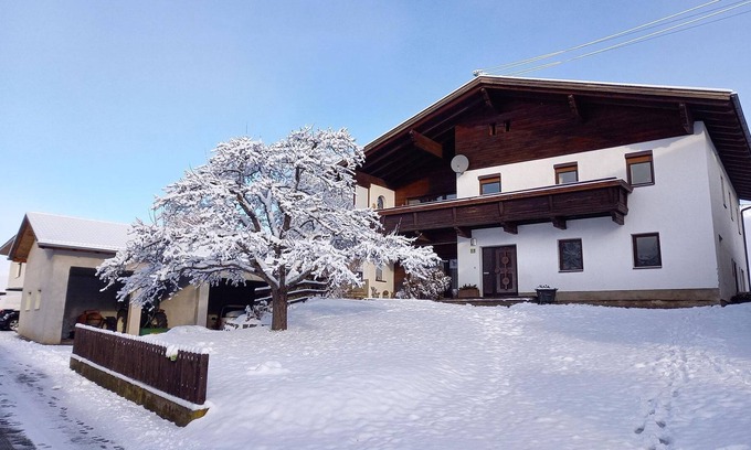 Oberperfuss Appartement | Haus Schmied Maria Wastl - Appartement / Salon, 1 chambre / douche,