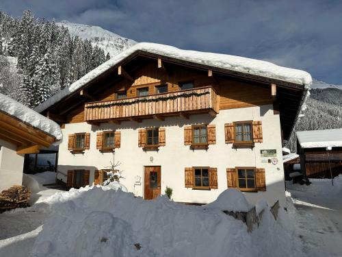 Elbigenalp Lit Et Petit-Déjeuner | Haus Walch