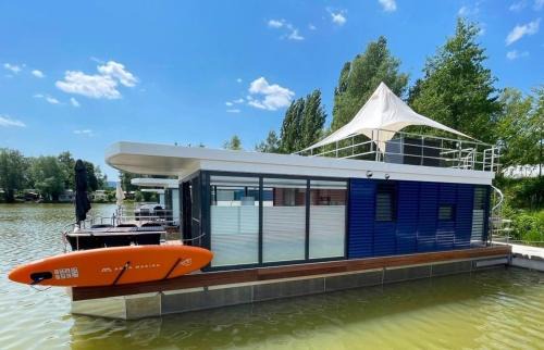 Godelheim Location De Bateaux | Hausboot Aquamarin - LP4