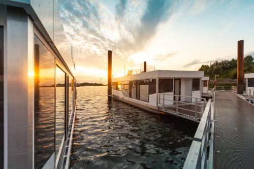 Rablinghausen Location De Bateaux | Hausboote am Lankenauer Höft