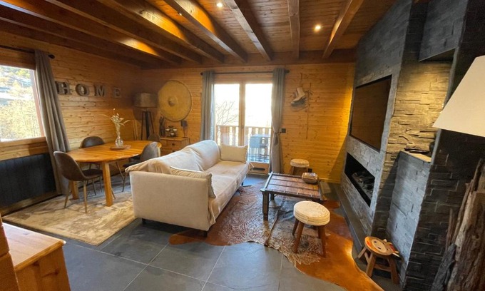 Valberg Chalet De Ski | Haut de Chalet L'entasse n°9