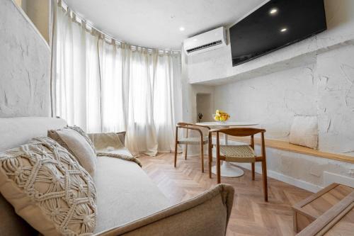 La Pineda Appartement | Hauzify I Loft Promar