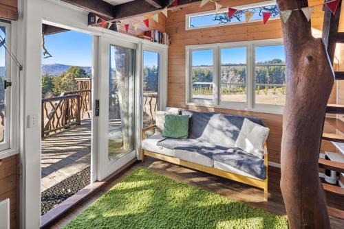 Carwoola Maison | Haven Farmstead Treehouse