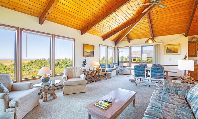 Copalis Beach Maison | Haven Hideaway - Une maison avec toutes les vues que Copalis a à offrir!