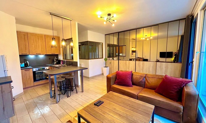 Gouvieux Appartement | Havre de paix avec jardin et parking sécurisé à Chantilly, animaux acceptés !