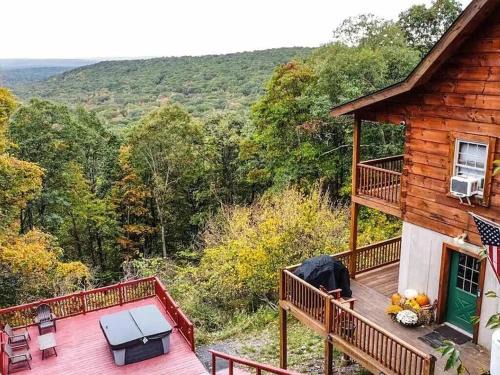 Hickory Hills Maison | Haven View Retreat