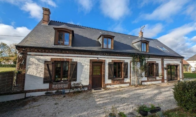 Cheronvilliers Maison | Havre de Paix en Campagne - Groupe - Télétravail