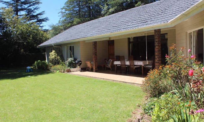 Underberg Maison | Hawley House