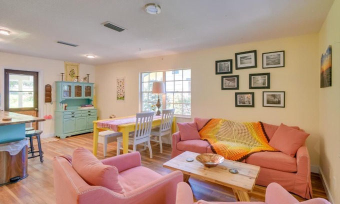 Hawthorne Maison | Hawthorne Retreat with Casita and Lake Winnott Access!