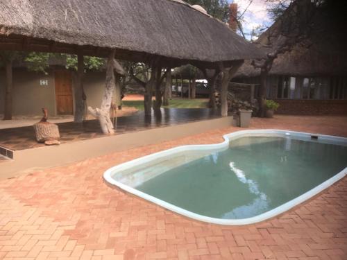 Mudimeli Autre | Hayoma Lodge