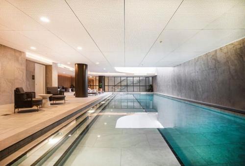 Glen Waverley Appartement | Heart of Glen Waverley Pool Gym Parking