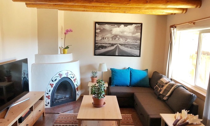 Southside Maison | Cœur de Santa Fe Casita avec des équipements biologiques!