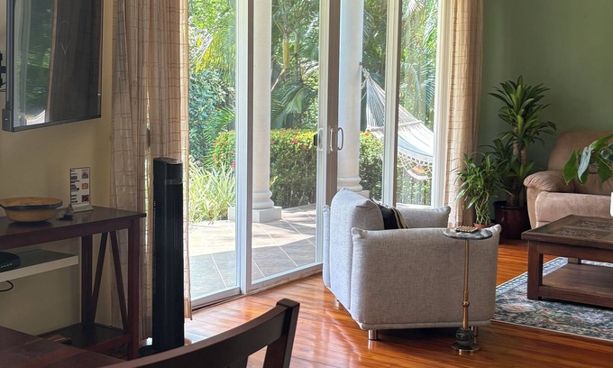 Esterillos Este Copropriété | Large HEAVENLY 2-bedroom 2 bathroom condo with pool in Esterillos Este.