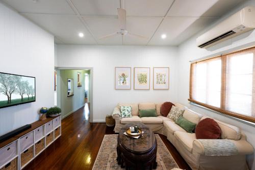 Westcourt Maison | Heavenly Palms on Collinson