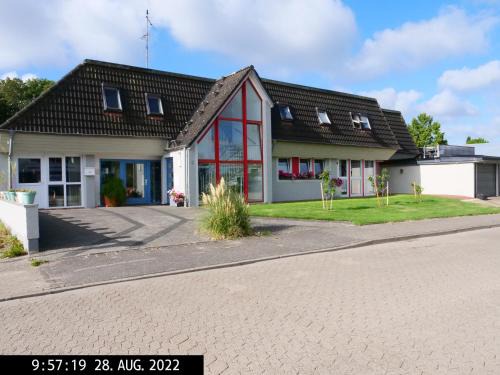 Heikendorf Appartement | Heikendorf Große Ferienwohnung mit Terrasse