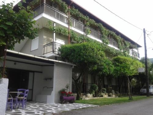 Paralia Pantaleimonos Appartement | Helena Apartments
