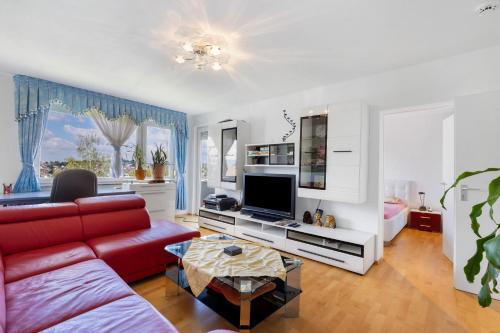 Eningen Appartement | Helle, ruhige Dachwohnung