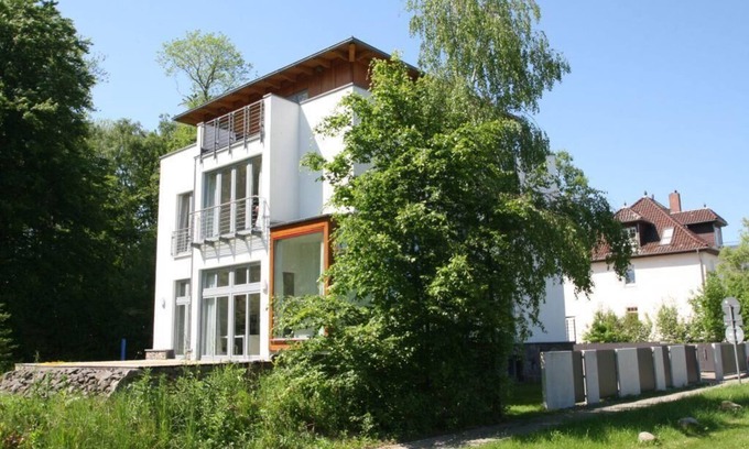 Nienhagen Appartement | Helle Sehr Moderne Ferienwohnung mit
