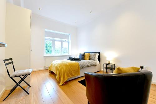 Finchley Church End Appartement | Hendon Escape Luxury Apartment with En-suite Bath