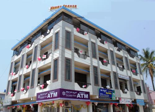 Chikkamagaluru Cabine | Henry Corner
