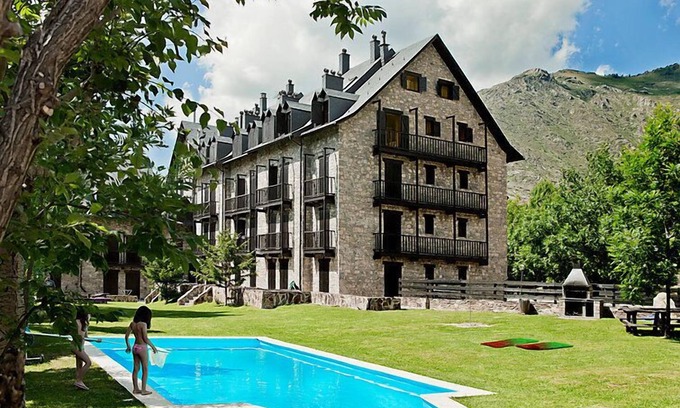Taull Appartement | Herbasabina by Interhome